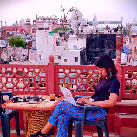 Hotel India Inn Walking Distance From Taj Mahal-- Rooftop Taj Mahal View 阿格拉 外观 照片