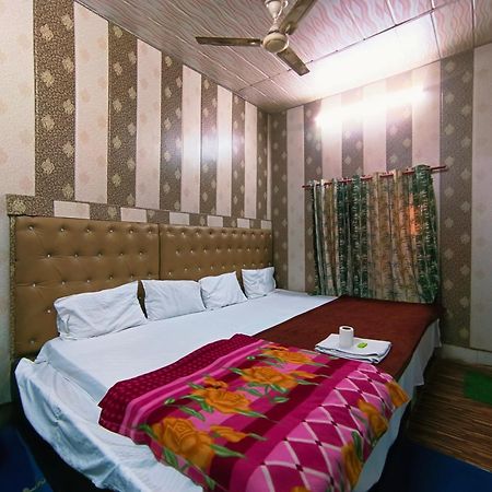 Hotel India Inn Walking Distance From Taj Mahal-- Rooftop Taj Mahal View 阿格拉 外观 照片