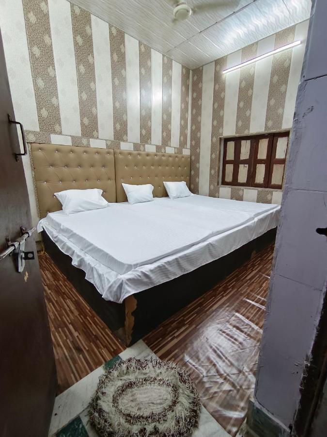 Hotel India Inn Walking Distance From Taj Mahal-- Rooftop Taj Mahal View 阿格拉 外观 照片