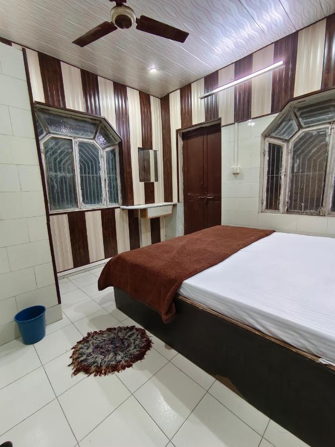 Hotel India Inn Walking Distance From Taj Mahal-- Rooftop Taj Mahal View 阿格拉 外观 照片