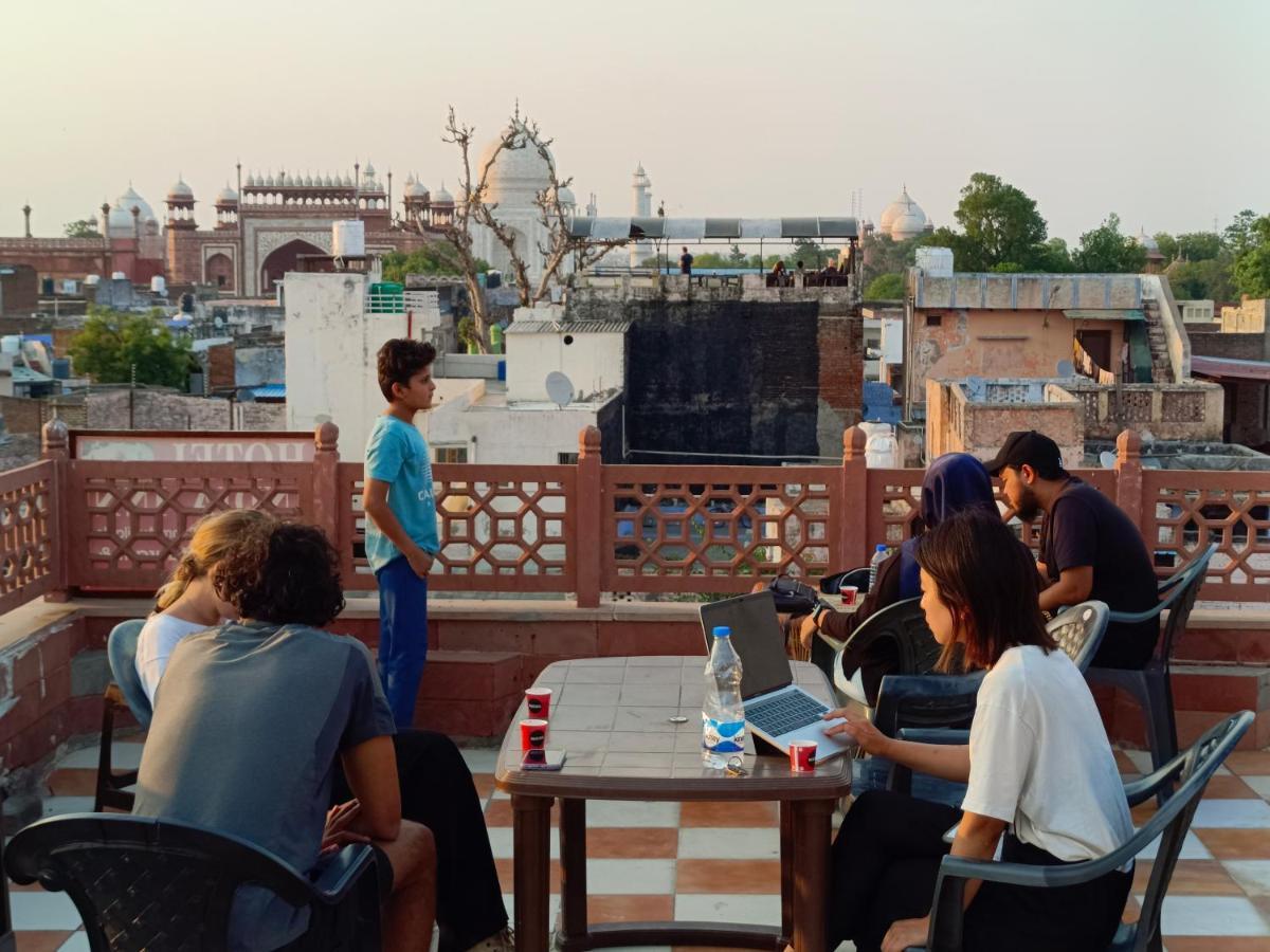 Hotel India Inn Walking Distance From Taj Mahal-- Rooftop Taj Mahal View 阿格拉 外观 照片