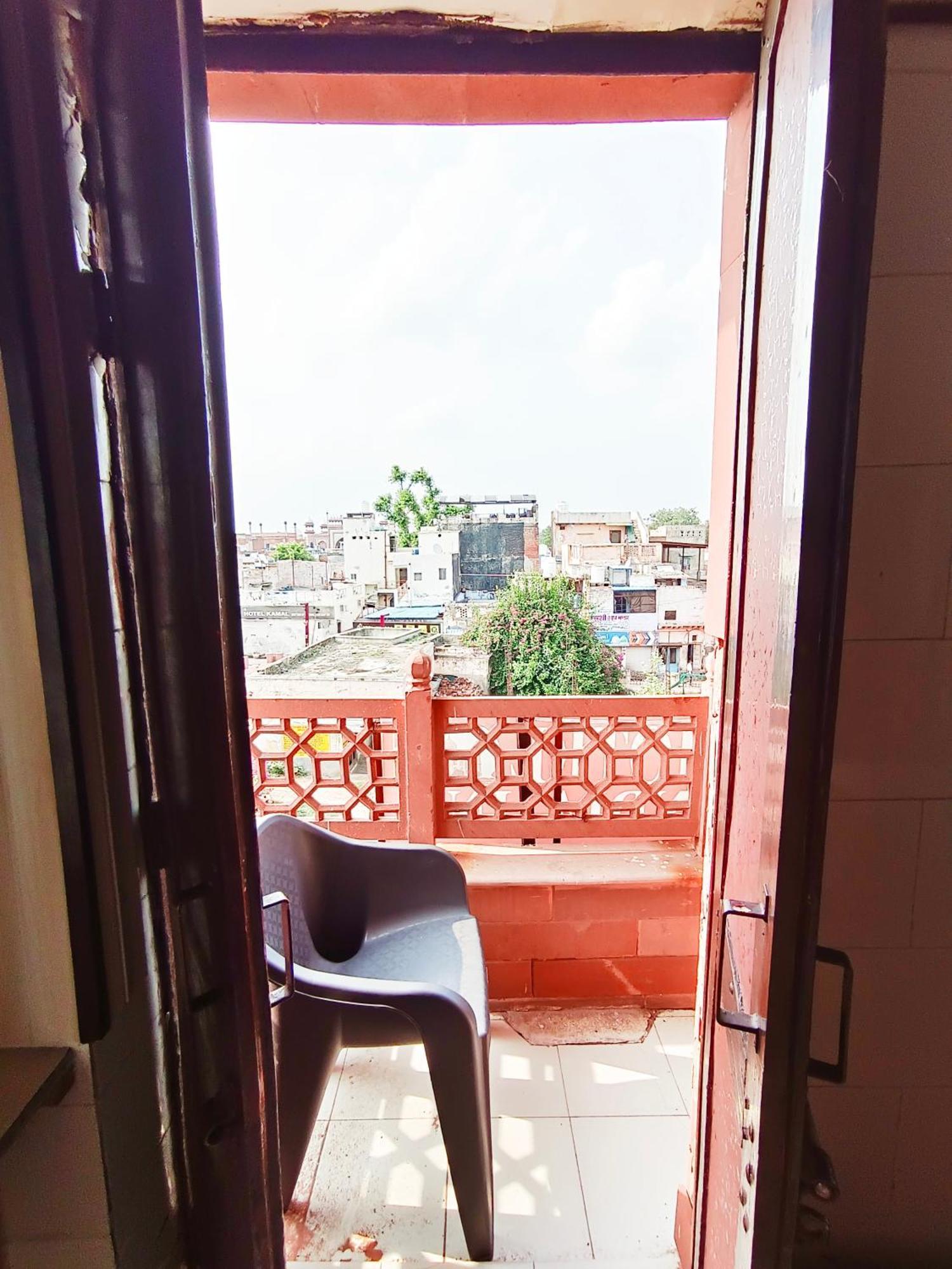 Hotel India Inn Walking Distance From Taj Mahal-- Rooftop Taj Mahal View 阿格拉 客房 照片